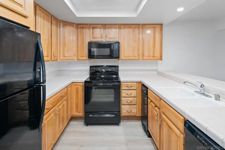 6877 Caminito Mundo Unit #32, San Diego, California 92119