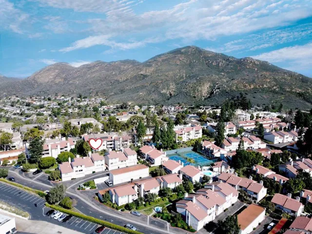 6877 Caminito Mundo Unit #32, San Diego, California 92119