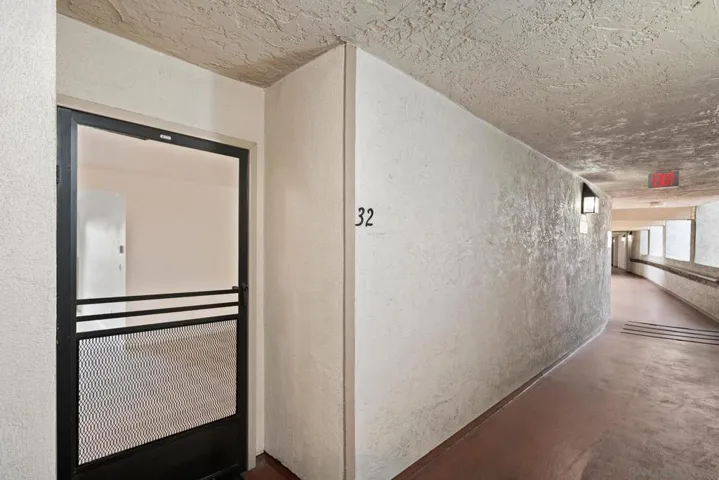 6877 Caminito Mundo Unit #32, San Diego, California 92119