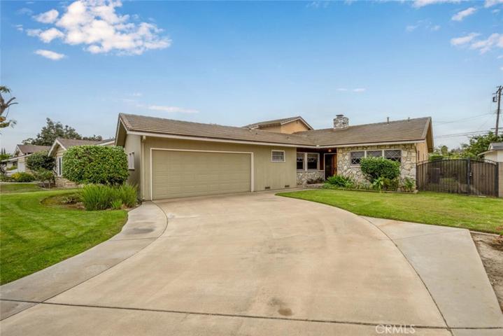 9382 Bixby Avenue, Garden Grove, California 92841