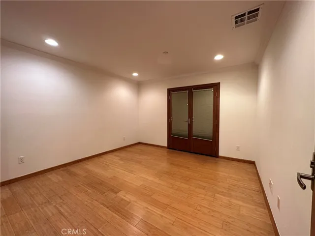 2424 Oswego Street Unit 4, Pasadena, California 91107