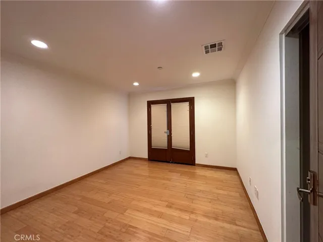 2424 Oswego Street Unit 4, Pasadena, California 91107