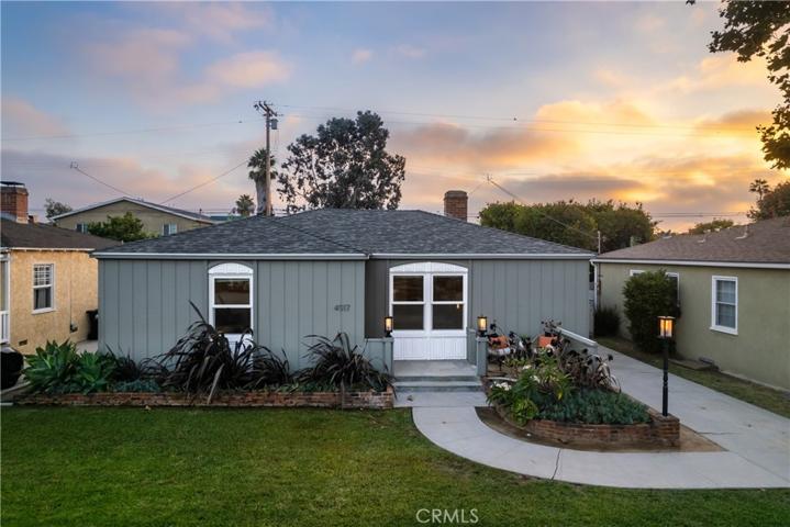 This home illustrates "pride of ownership" and is a must see!!