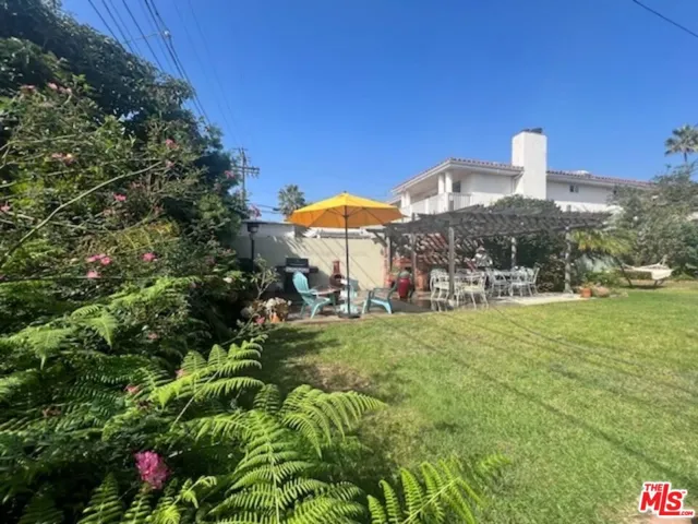 beautiful fenced yard