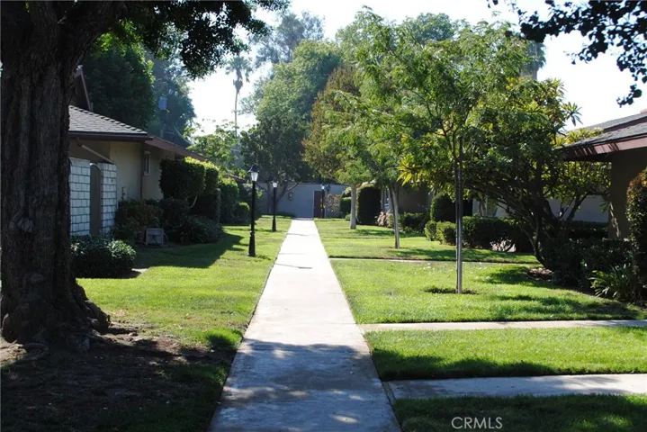 1107 W Memory Lane 11a, Santa Ana, California 92706