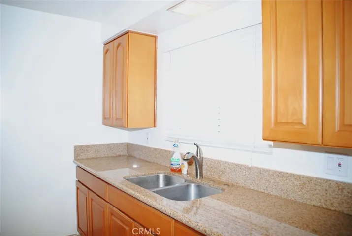 1107 W Memory Lane 11a, Santa Ana, California 92706