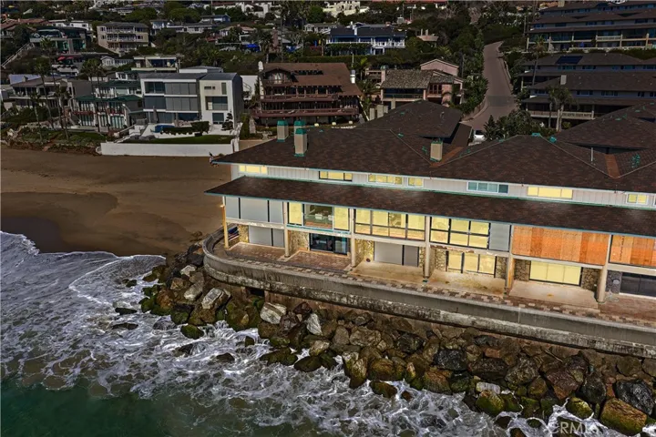 102 Blue Lagoon, Laguna Beach, California 92651
