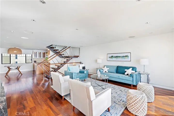 102 Blue Lagoon, Laguna Beach, California 92651
