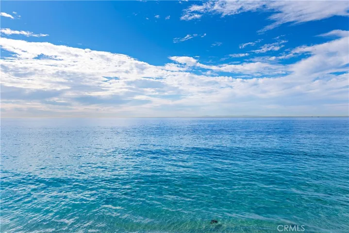 102 Blue Lagoon, Laguna Beach, California 92651