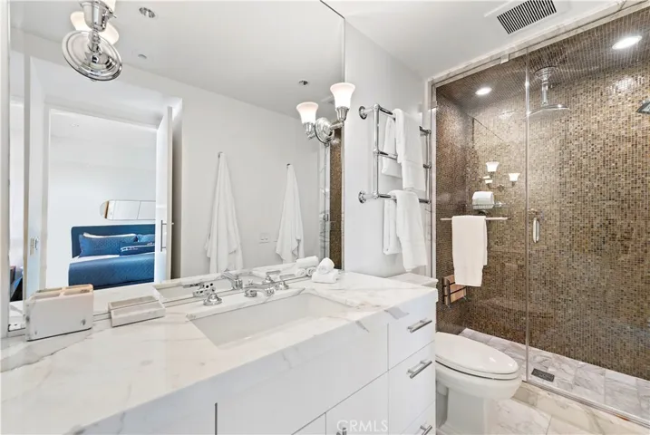 102 Blue Lagoon, Laguna Beach, California 92651