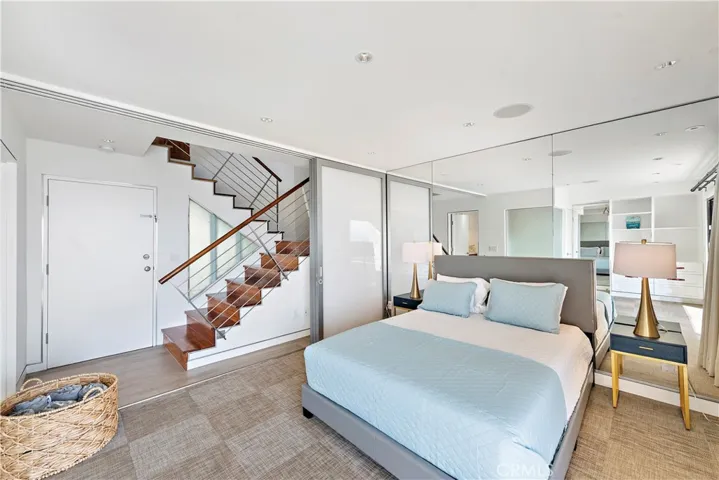 102 Blue Lagoon, Laguna Beach, California 92651