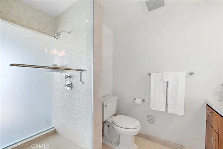 102 Blue Lagoon, Laguna Beach, California 92651