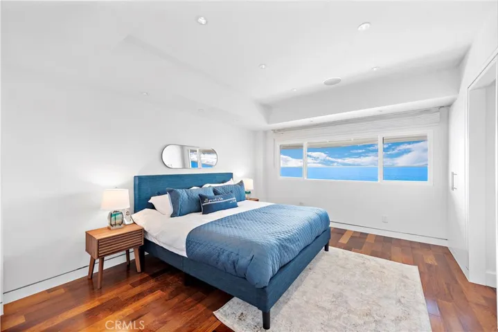102 Blue Lagoon, Laguna Beach, California 92651