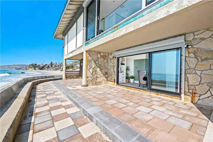 102 Blue Lagoon, Laguna Beach, California 92651