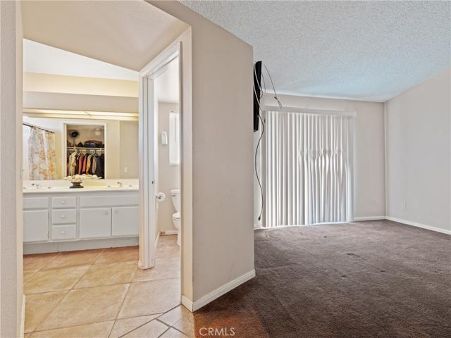 13039 Snowview Road, Victorville, California 92392