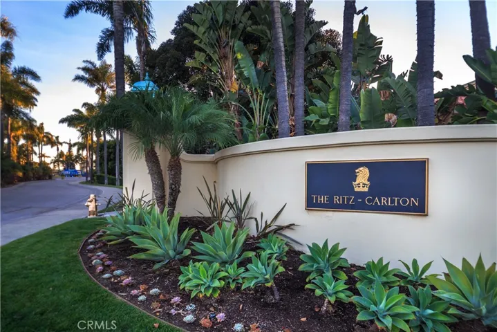 Enjoy the amenities offered by 5 star resorts located a few minutes drive away!
