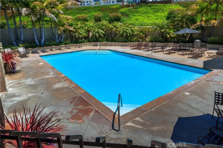 Perfect spot for a swim! Neighborhood pool and spa is a few minutes walk away