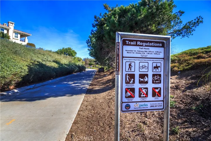 Niguel Coast is located close to the famous Salt Creek Trail. Walk to Salt Creek Beach!