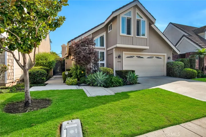 3492 Wimbledon Way, Costa Mesa, California 92626