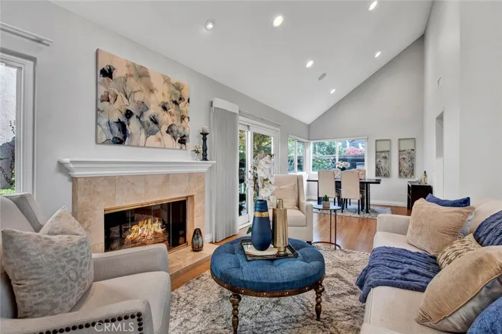 3492 Wimbledon Way, Costa Mesa, California 92626