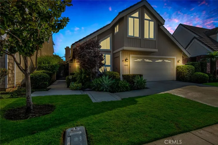 3492 Wimbledon Way, Costa Mesa, California 92626