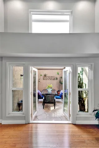 3492 Wimbledon Way, Costa Mesa, California 92626