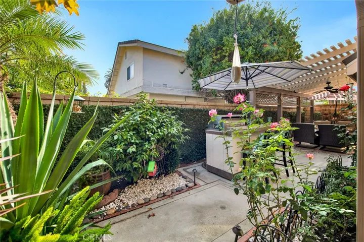 3492 Wimbledon Way, Costa Mesa, California 92626