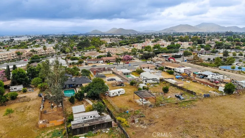 534 W Randall Avenue, Rialto, California 92376