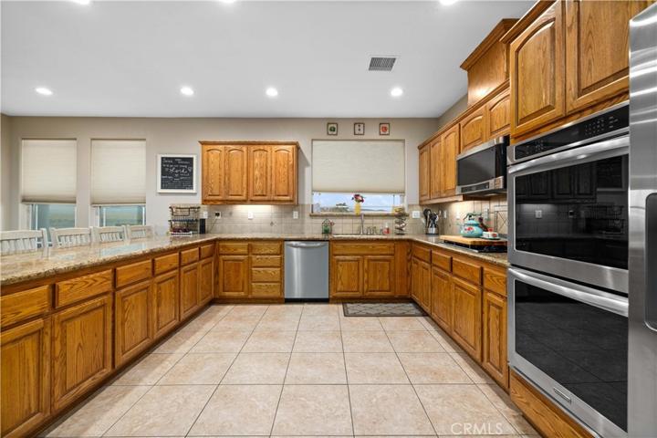 7740 W Avenue A6, Lancaster, California 93536