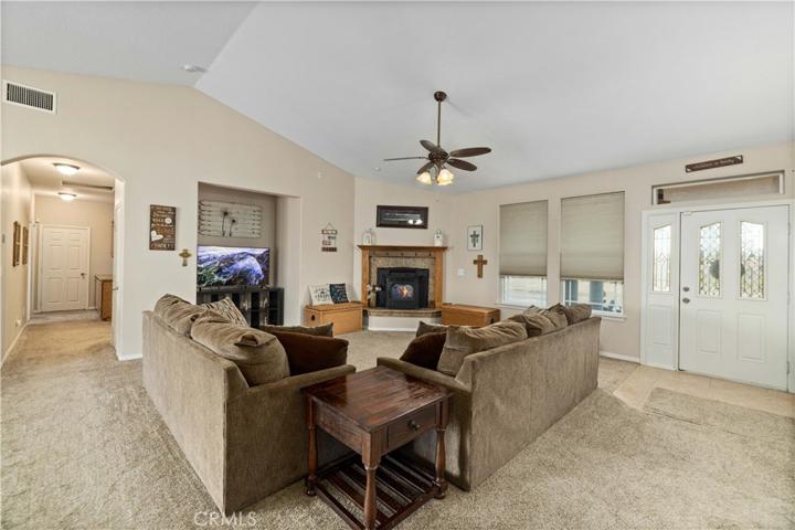 7740 W Avenue A6, Lancaster, California 93536