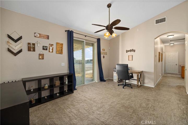 7740 W Avenue A6, Lancaster, California 93536