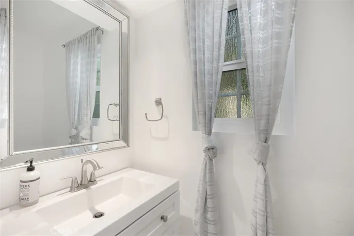 2355 Paseo Circulo, Tustin, California 92782