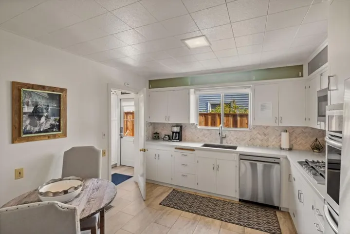 251 17 Mile Drive, Pacific Grove, California 93950