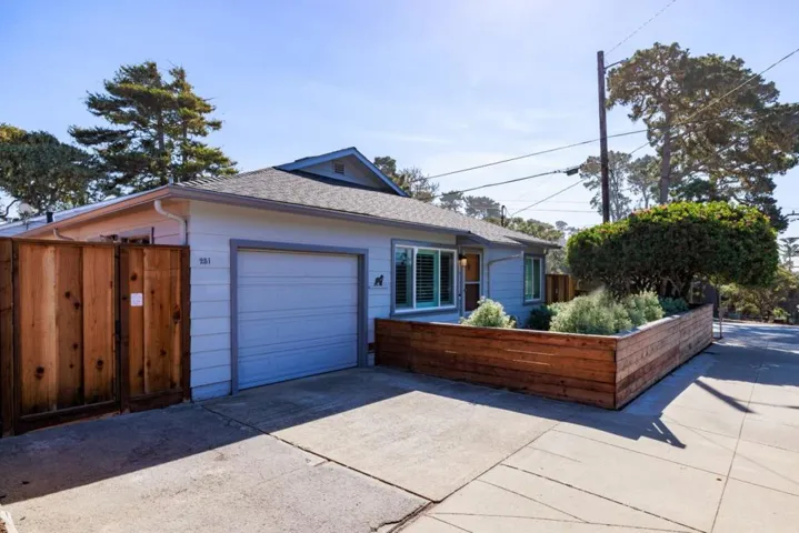 251 17 Mile Drive, Pacific Grove, California 93950
