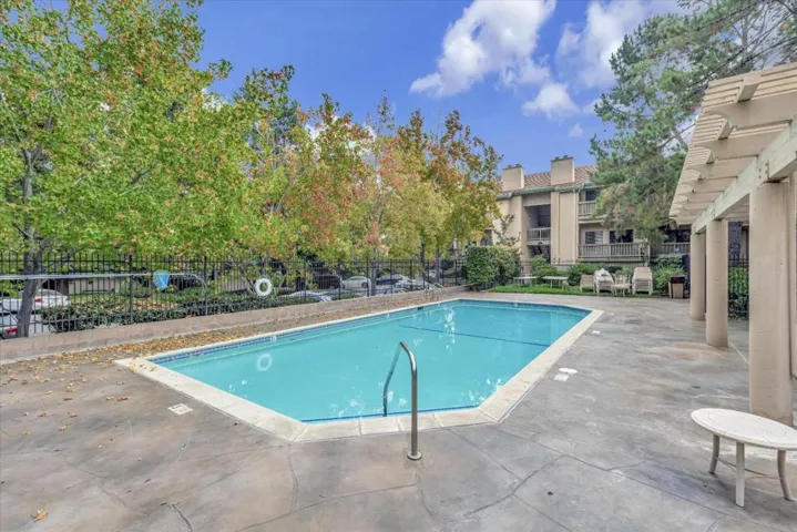 1902 Miraplaza Court Unit 28, Santa Clara, California 95051