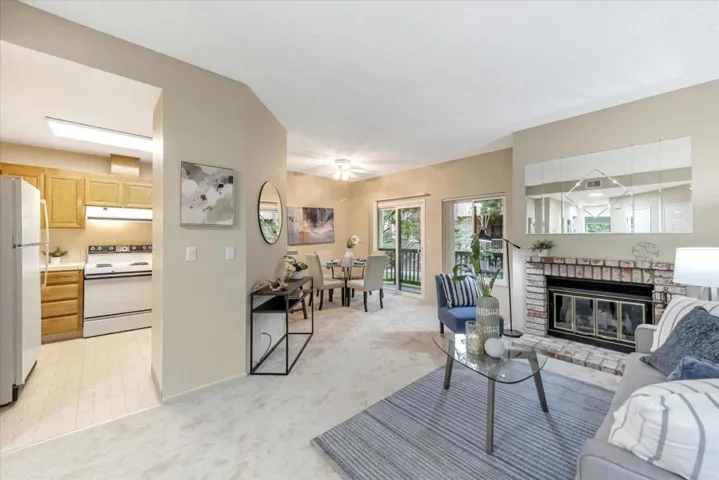 1902 Miraplaza Court Unit 28, Santa Clara, California 95051