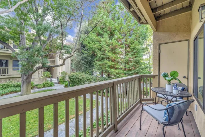 1902 Miraplaza Court Unit 28, Santa Clara, California 95051