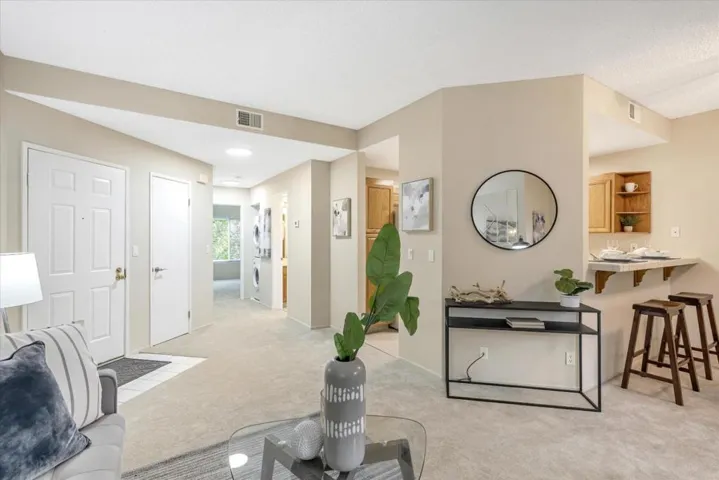 1902 Miraplaza Court Unit 28, Santa Clara, California 95051