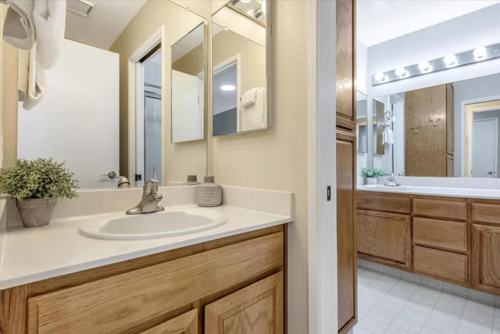 1902 Miraplaza Court Unit 28, Santa Clara, California 95051