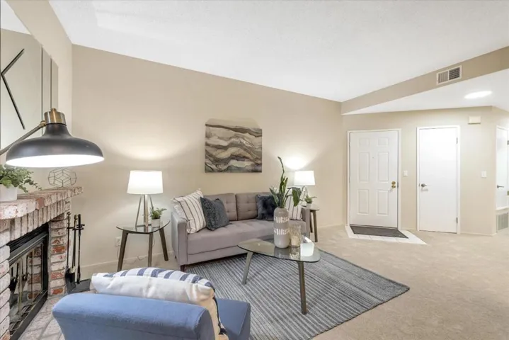 1902 Miraplaza Court Unit 28, Santa Clara, California 95051