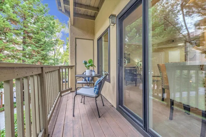 1902 Miraplaza Court Unit 28, Santa Clara, California 95051