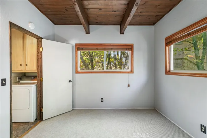 27950 St Bernard Lane, Lake Arrowhead, California 92352