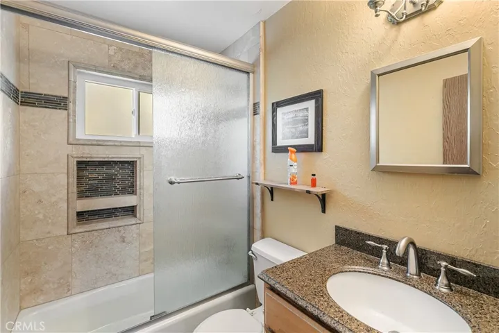 27950 St Bernard Lane, Lake Arrowhead, California 92352