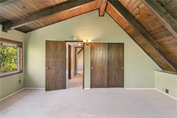 27950 St Bernard Lane, Lake Arrowhead, California 92352