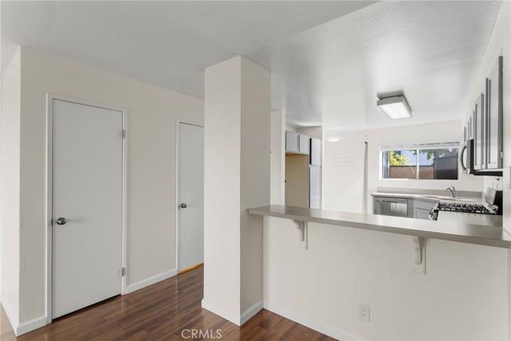 1235 E Carson Street Unit 4, Carson, California 90745
