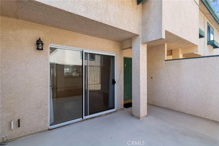 1235 E Carson Street Unit 4, Carson, California 90745