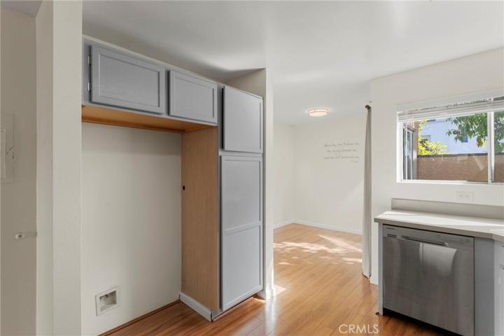 1235 E Carson Street Unit 4, Carson, California 90745