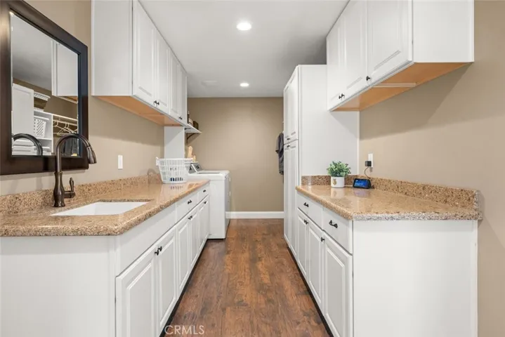 Large Laundry Room