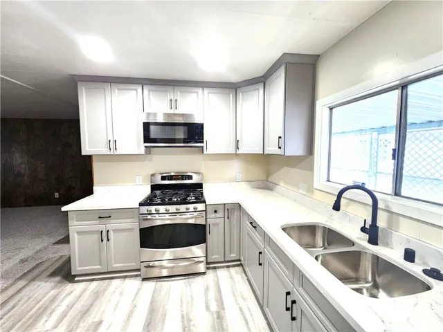 1270 Carlotta Drive, Hemet, California 92543
