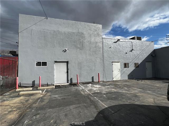 7325 Reseda Boulevard, Reseda, California 91335
